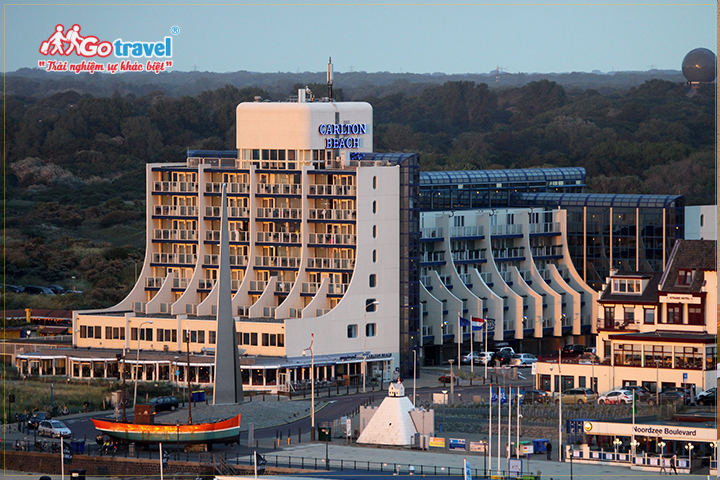 Khách sạn Calton Beach một trong những khách sạn nổi tiếng được nhiều du khách lựa chọn khi đi du lịch Hà Lan