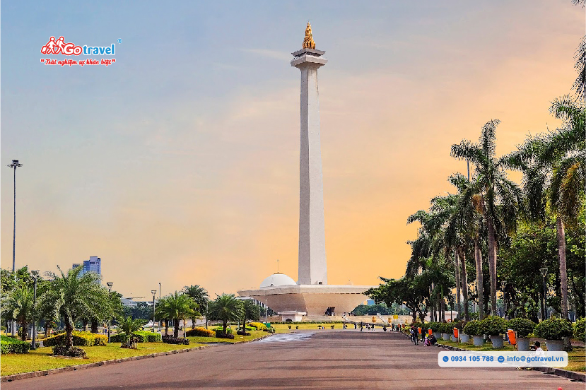 Tháp Monas là biểu tượng của Indonesia