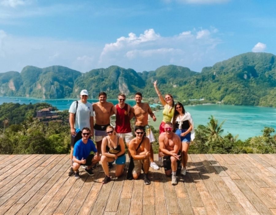 Du lịch Thái Lan 3 ngày 2 đêm nên đi tour hay tự túc?